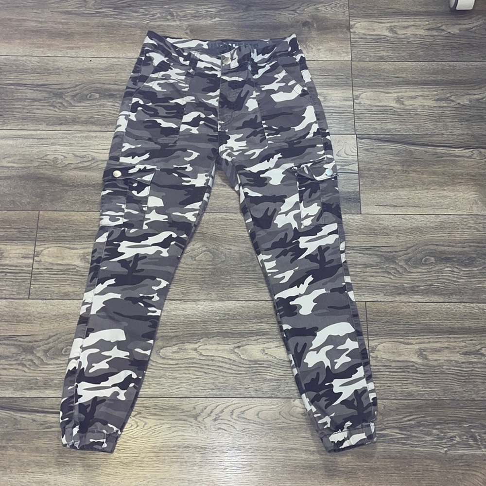 V.I.P. JEANS Cargo Pants for Women Size 11/30